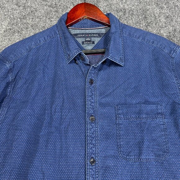 Tommy HIlfiger Shirt Mens Large Blue Dot Button Down Custom Fit Pocket Hem Logo - Picture 5 of 9